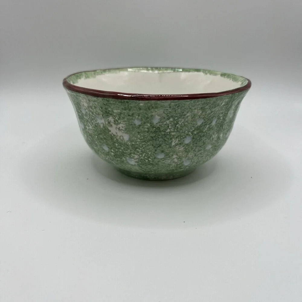 Vintage Macys Hand Painted CELLAR Christmas Log Cabin‎ Cereal BOWL Made in Italy